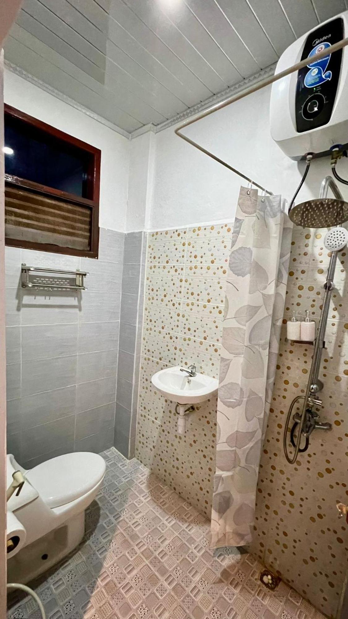 Villa Copenhagen Bukittinggi Phòng bức ảnh